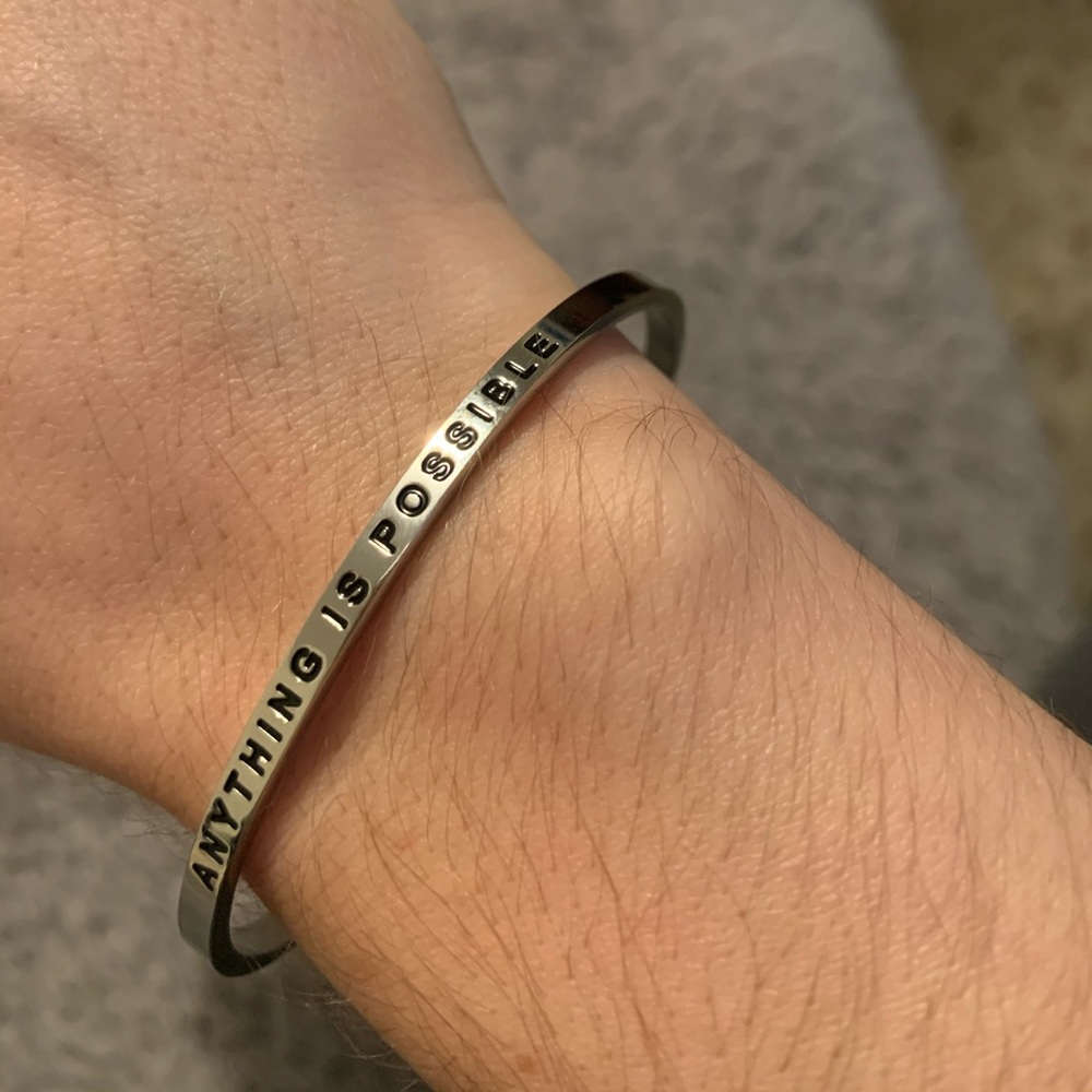 Mantraband “ANYTHING IS POSSIBLE”